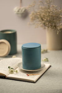 Ljuv candle with refill program option